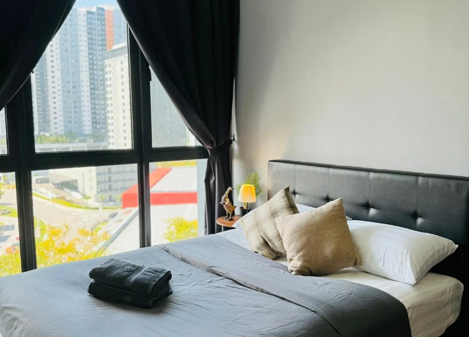 Core Soho Suites Kota Warisan Sepang Klia Airport Free Wifi By Bka Legacy Apartment