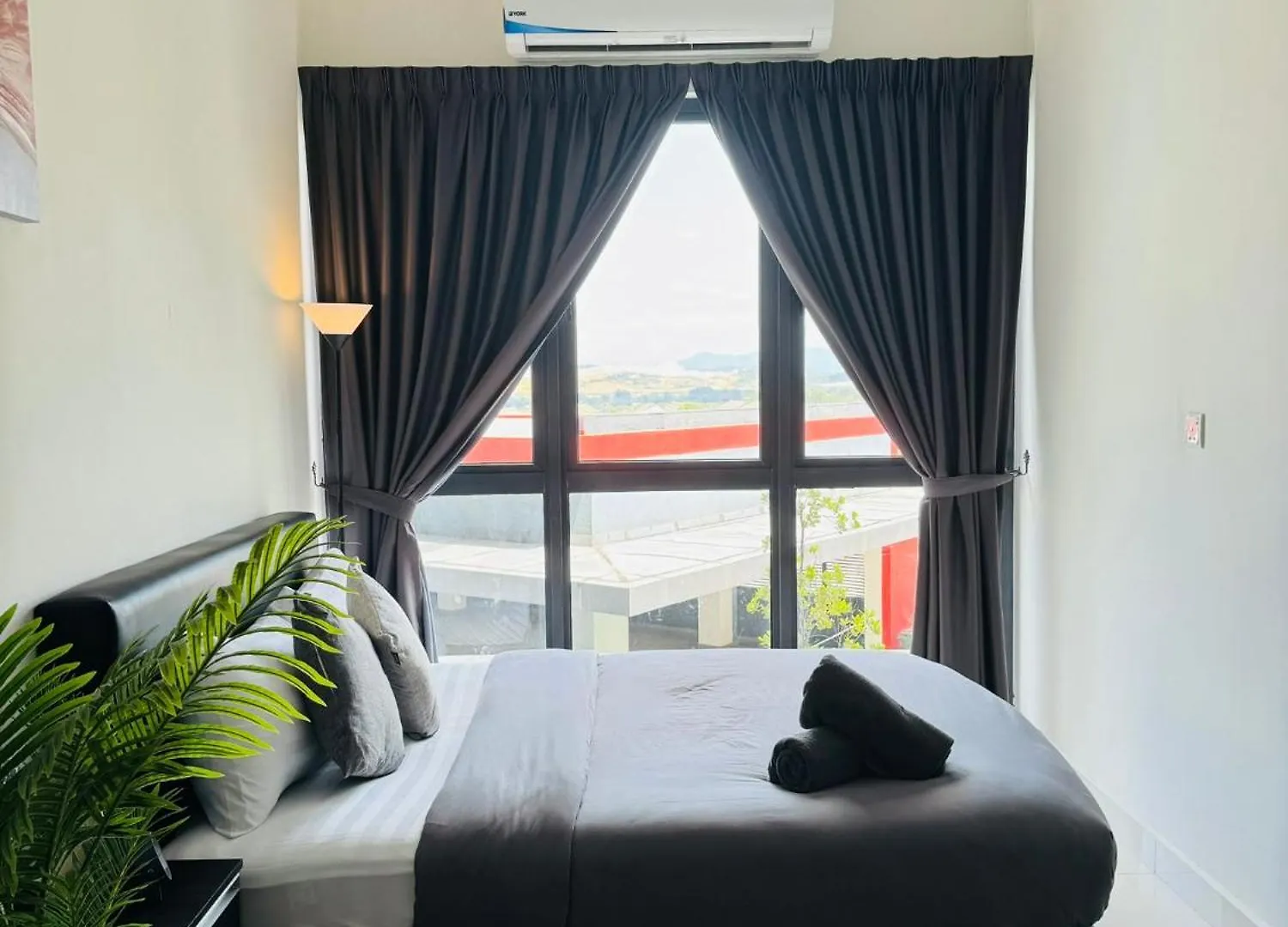 Core Soho Suites Kota Warisan Sepang Klia Airport Free Wifi By Bka Legacy