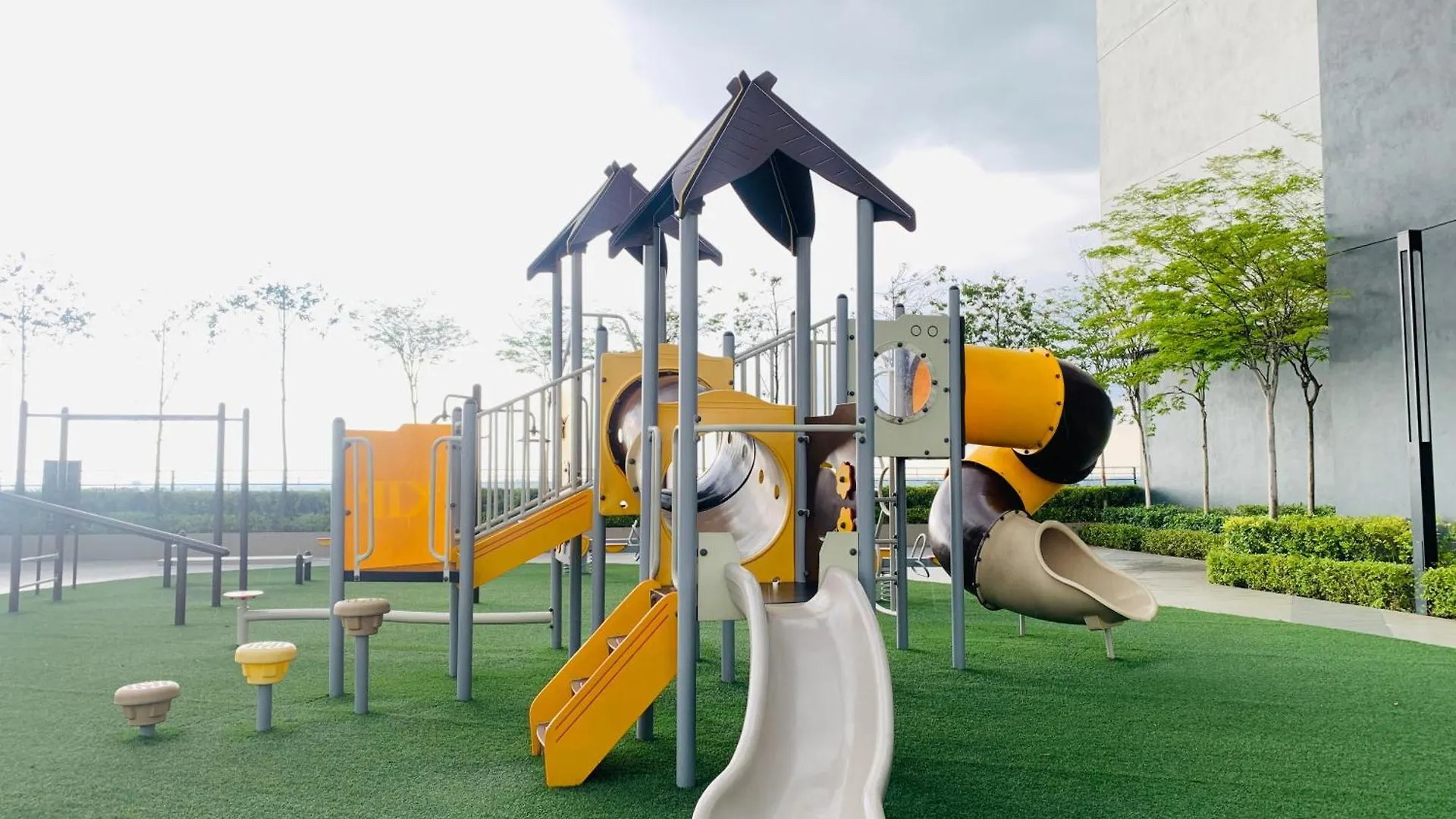 Apartment Core Soho Suites Kota Warisan Sepang Klia Airport Free Wifi By Bka Legacy