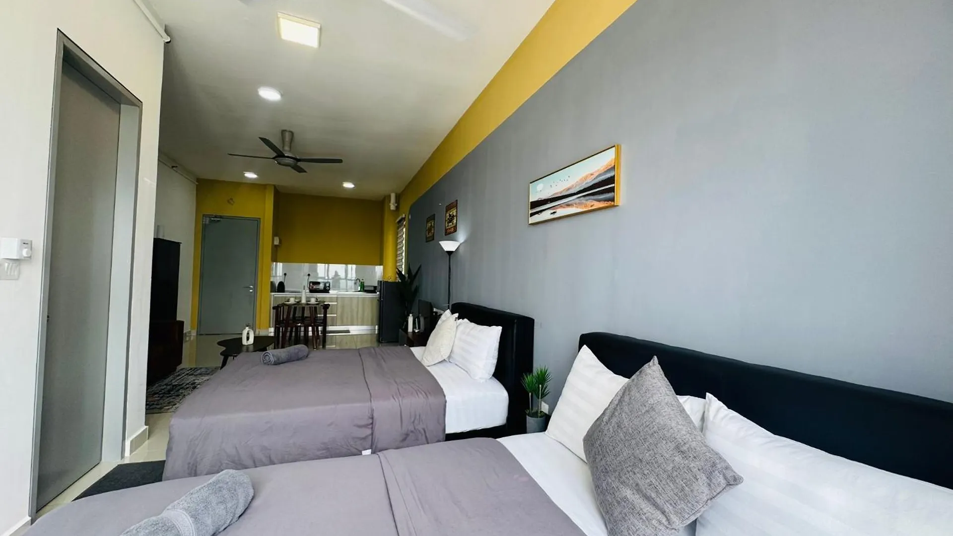 Core Soho Suites Kota Warisan Sepang Klia Airport Free Wifi By Bka Legacy 0*,  Malaysia