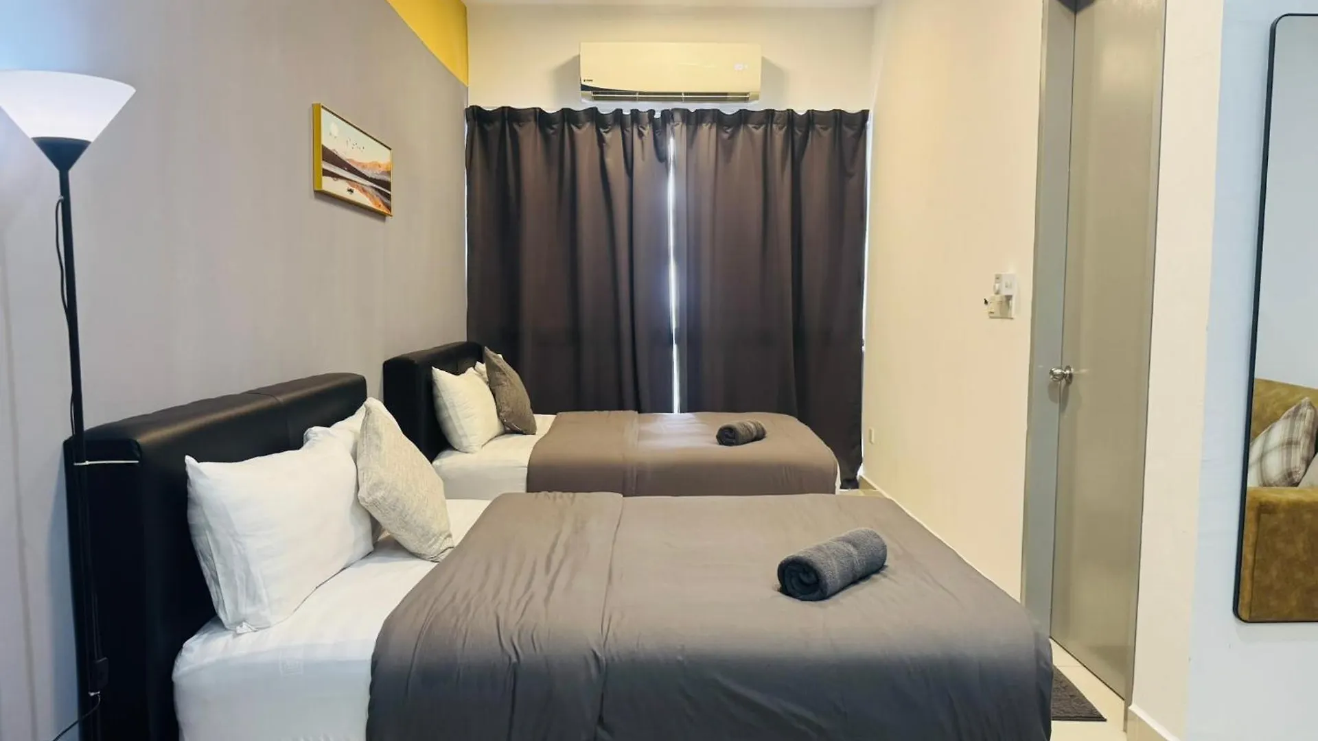 Core Soho Suites Kota Warisan Sepang Klia Airport Free Wifi By Bka Legacy 0*,