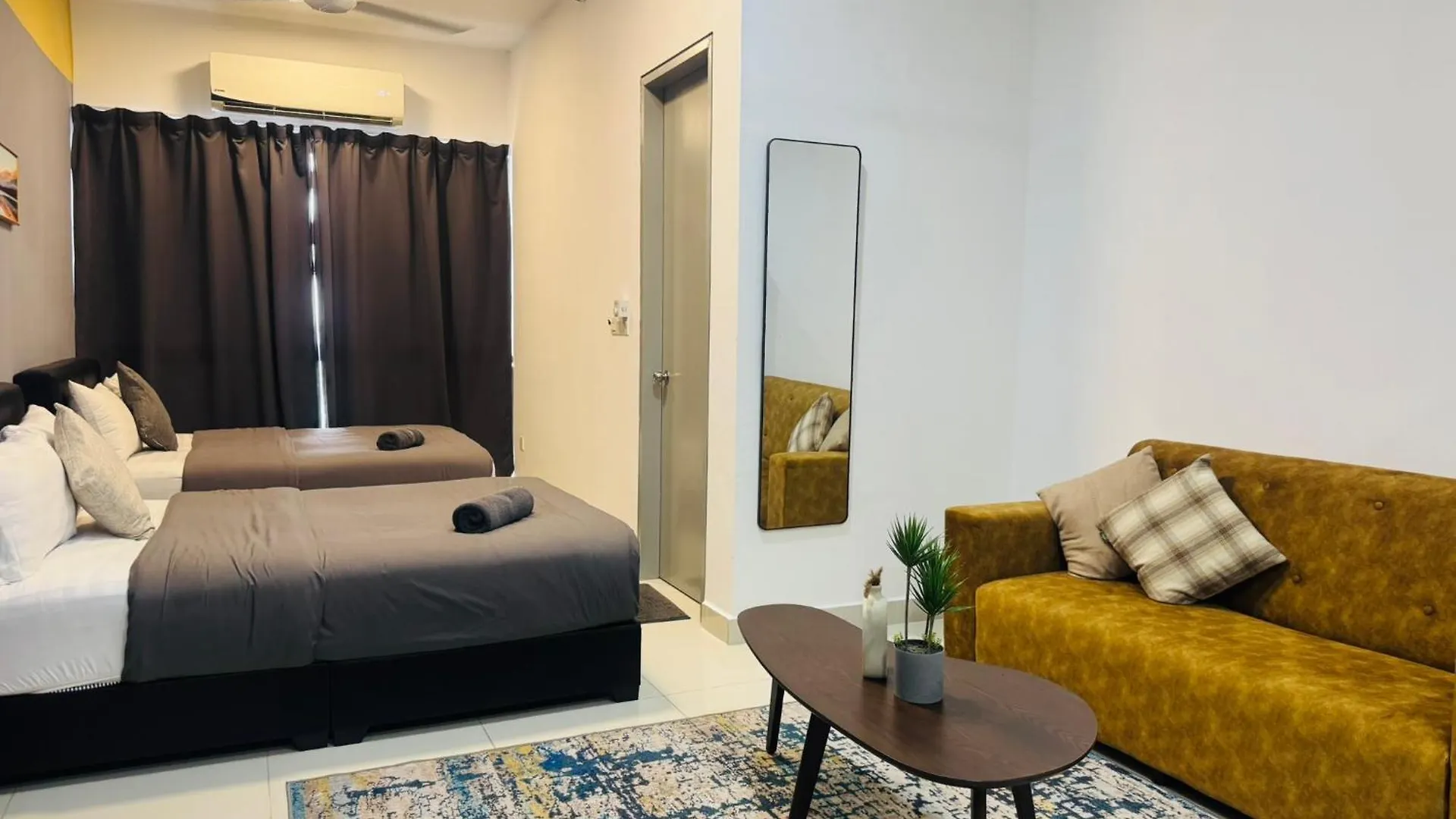 Core Soho Suites Kota Warisan Sepang Klia Airport Free Wifi By Bka Legacy 0*,  Malaysia