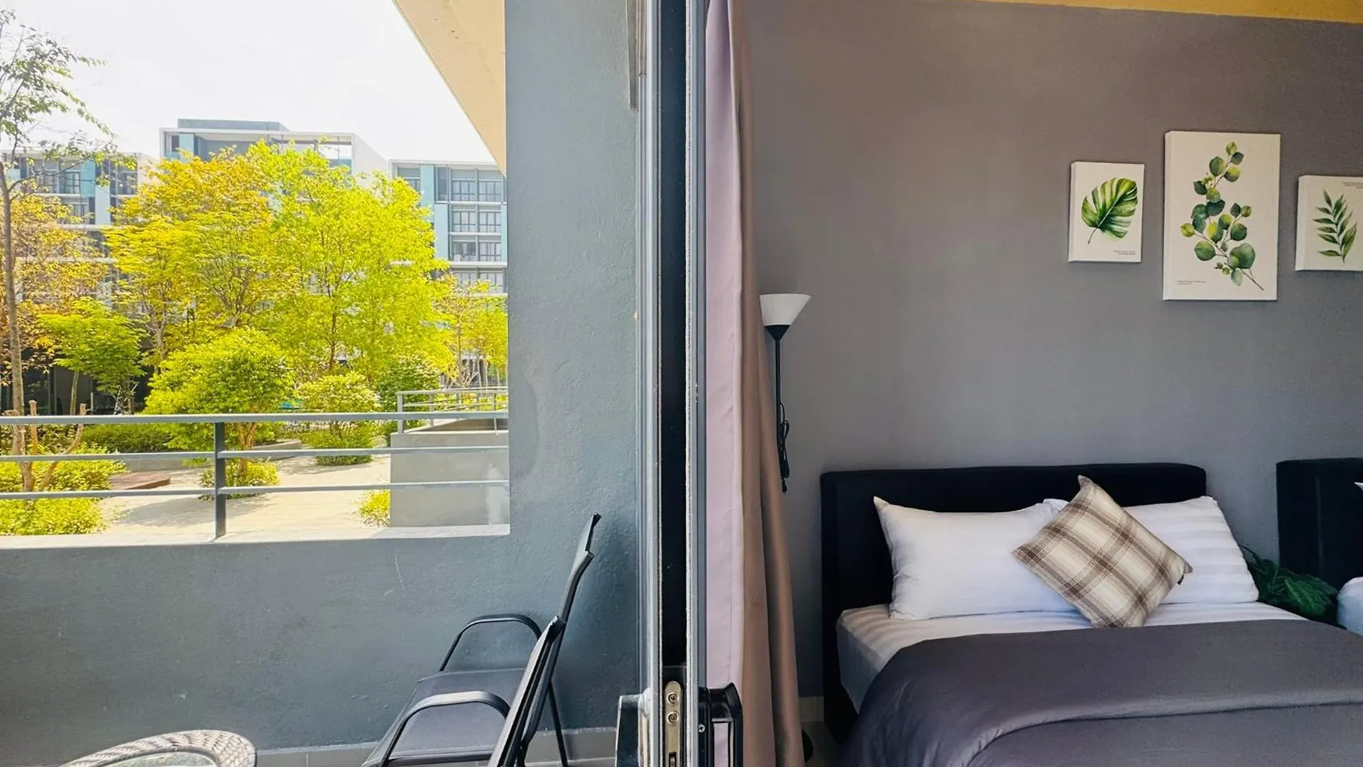 Core Soho Suites Kota Warisan Sepang Klia Airport Free Wifi By Bka Legacy Apartment