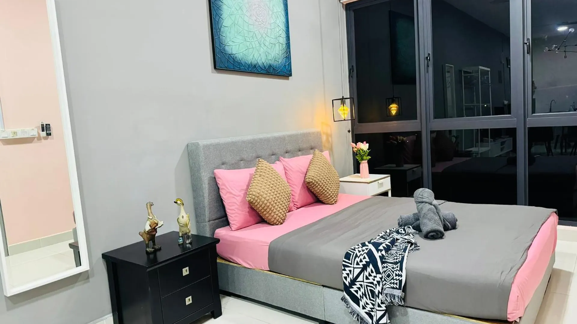 Core Soho Suites Kota Warisan Sepang Klia Airport Free Wifi By Bka Legacy Apartment