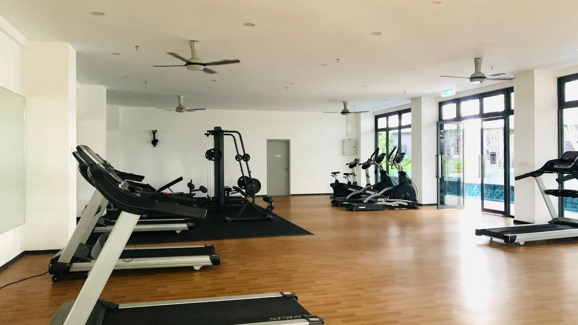 Apartment Core Soho Suites Kota Warisan Sepang Klia Airport Free Wifi By Bka Legacy